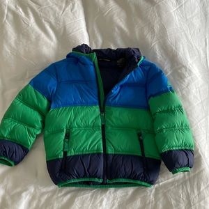 Size 4T boys puffer jacket.